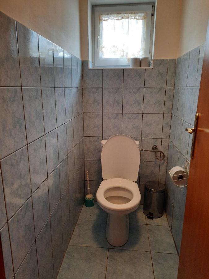 Krahule Konica Hotell Exteriör bild