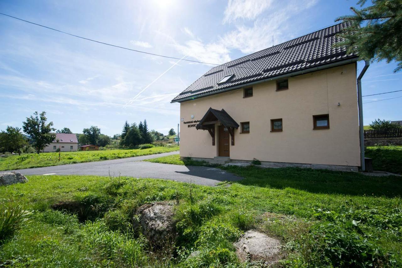 Krahule Konica Hotell Exteriör bild